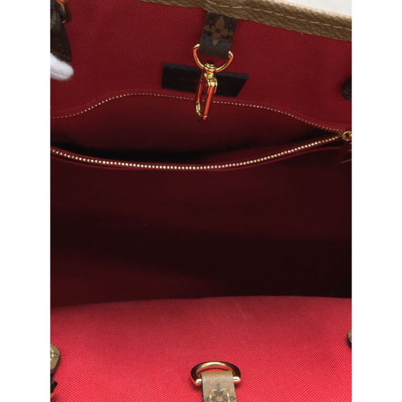 Louis Vuitton On The Go MM Monogram Tote Bag - Picture 6 of 6